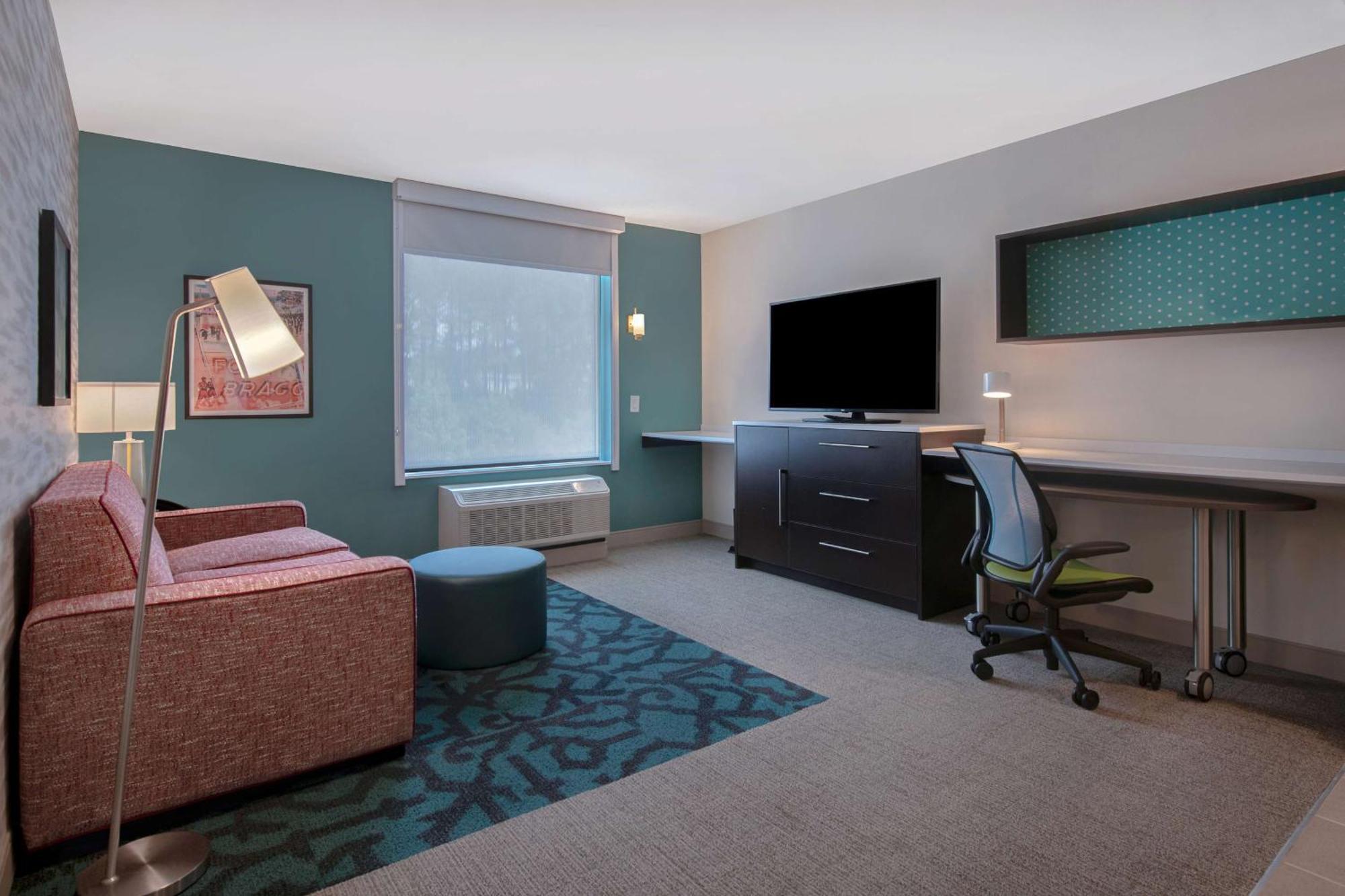 Home2 Suites By Hilton Fayetteville North Bagian luar foto