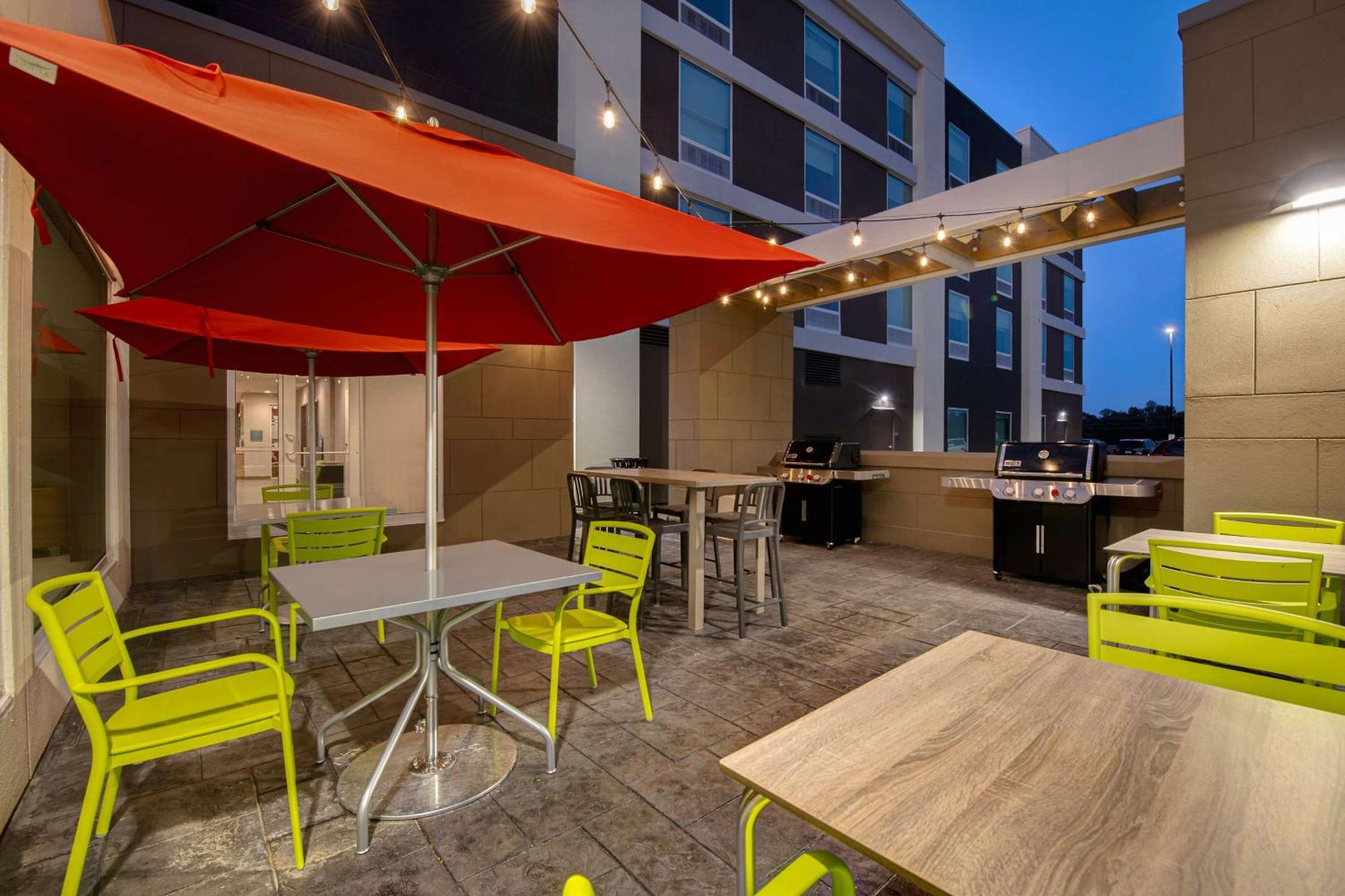Home2 Suites By Hilton Fayetteville North Bagian luar foto