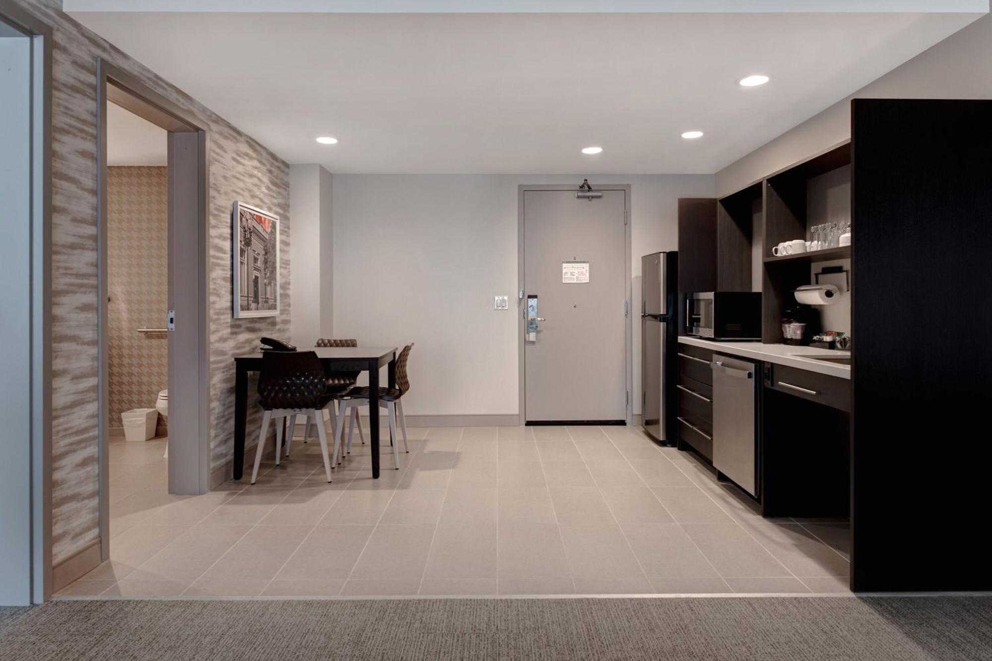 Home2 Suites By Hilton Fayetteville North Bagian luar foto